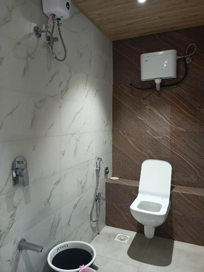 Hotel Palms Residency, Chembur מומביי מראה חיצוני תמונה
