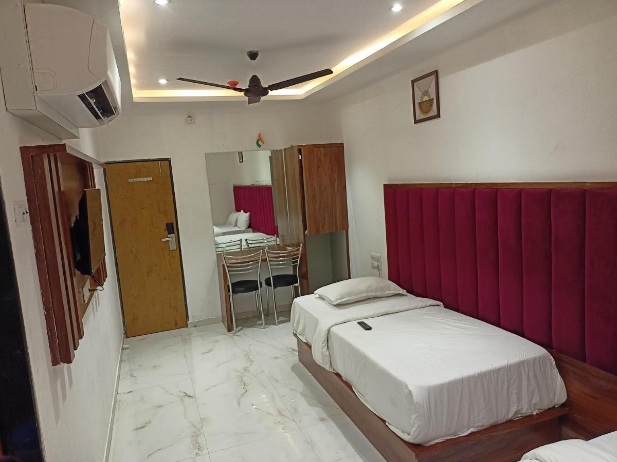 Hotel Palms Residency, Chembur מומביי מראה חיצוני תמונה