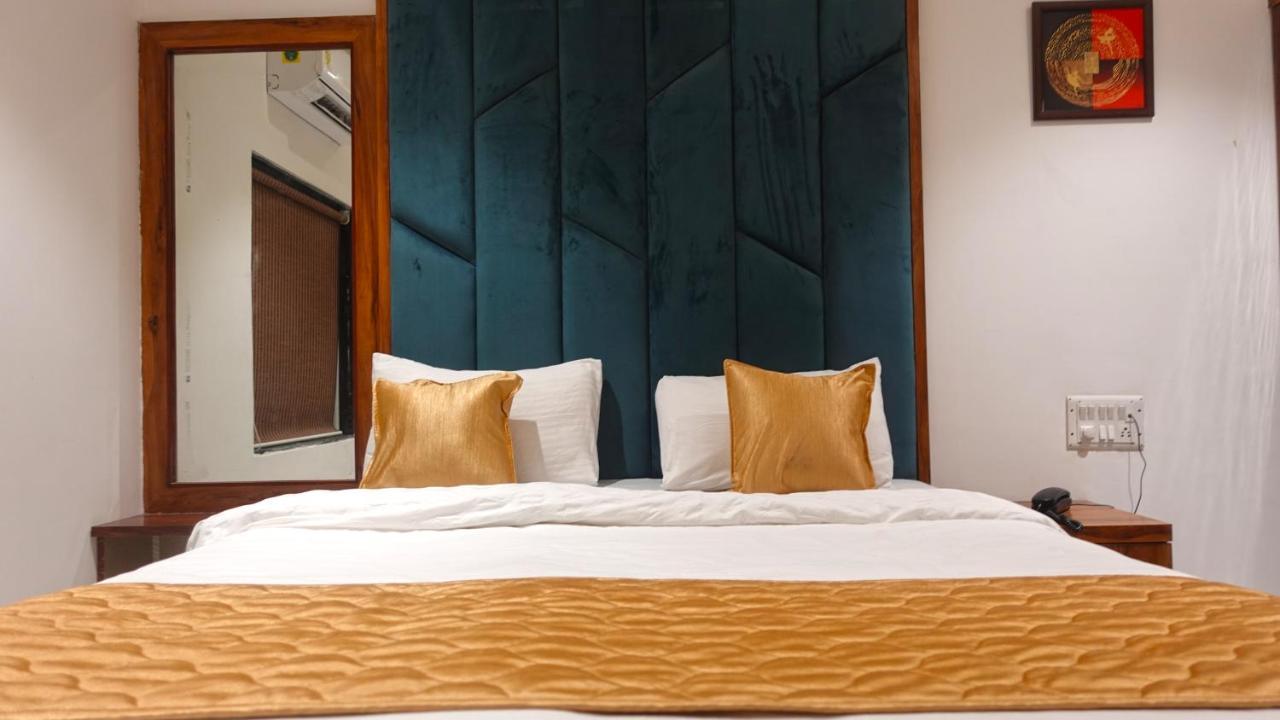 Hotel Palms Residency, Chembur מומביי מראה חיצוני תמונה