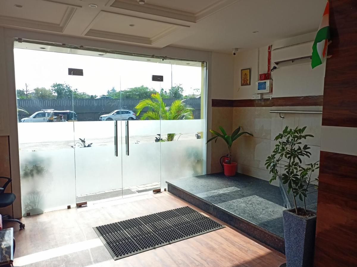Hotel Palms Residency, Chembur מומביי מראה חיצוני תמונה